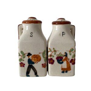 Empress Hall Michigan Milk Jug Salt And Pepper Shaker Grapes Man Woman Ceramic